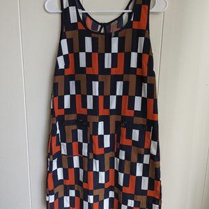 Multi-color geometric patterned sleeveless shift dress - M (pockets!!)